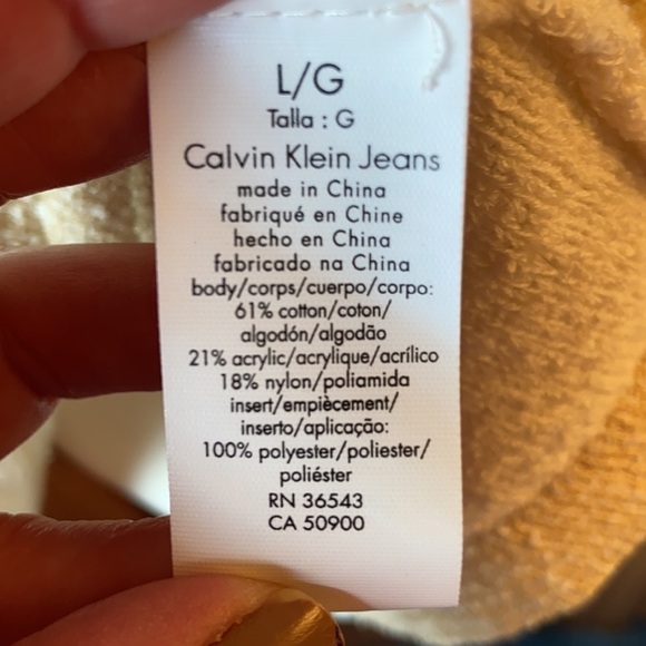 Calvin Klein Tunic Sweater. - Picture 6 of 7